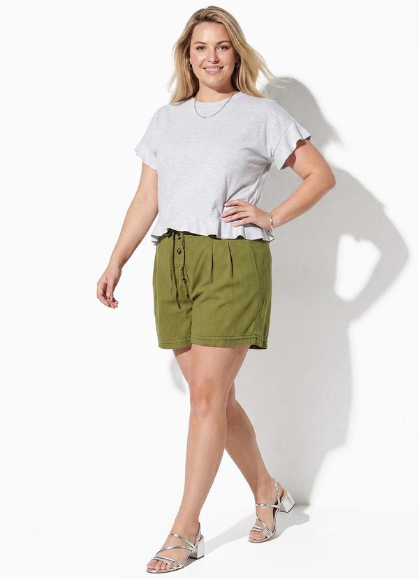 Short Verde Claro em Tecido de Liocel