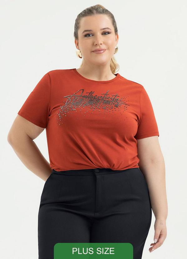 T-Shirt Plus Size em Algodão Vermelho Escuro