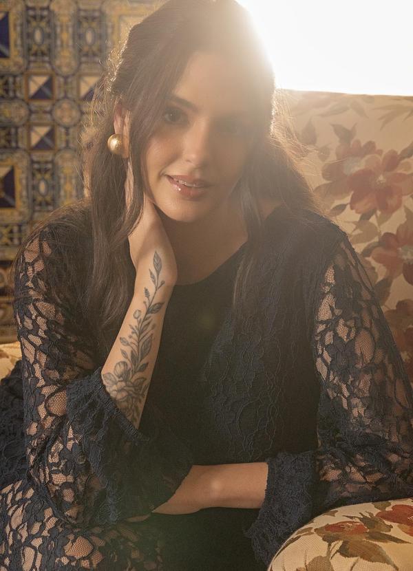Vestido Azul Marinho em Renda