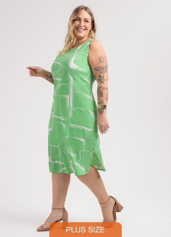 Vestido Curto Plus Size em Viscose Verde