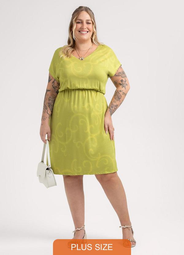 Vestido Curto Plus Size em Viscose Verde