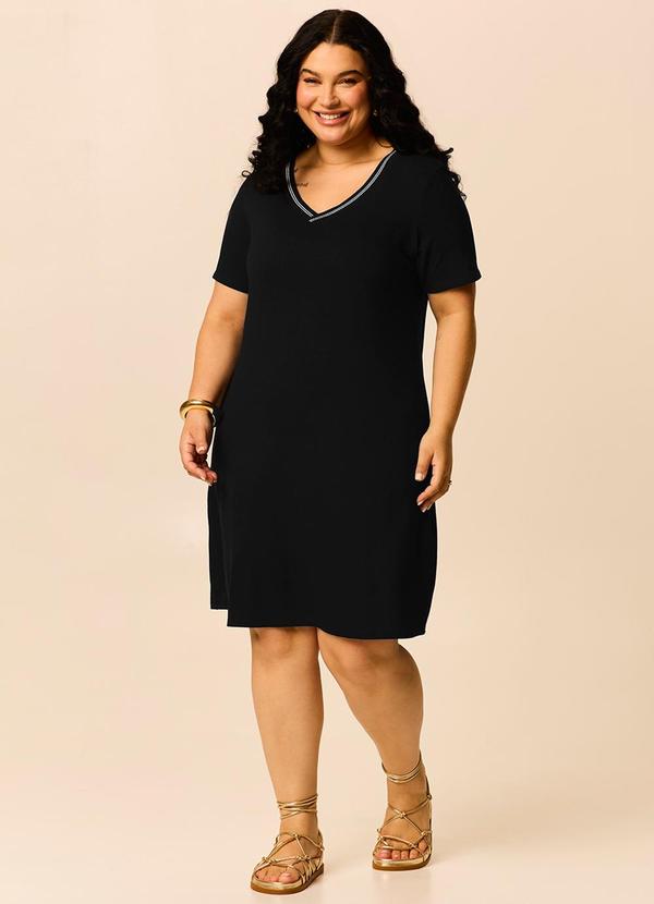 Vestido Evasê em Moletinho Preto
