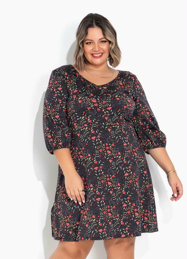 Vestido Floral Preto Evasê Plus Size