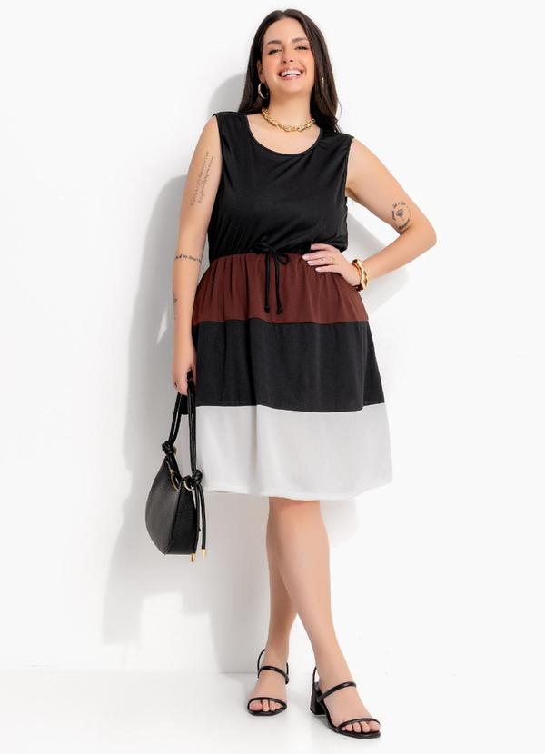 Vestido Preto em Malha de Poliéster Color Block