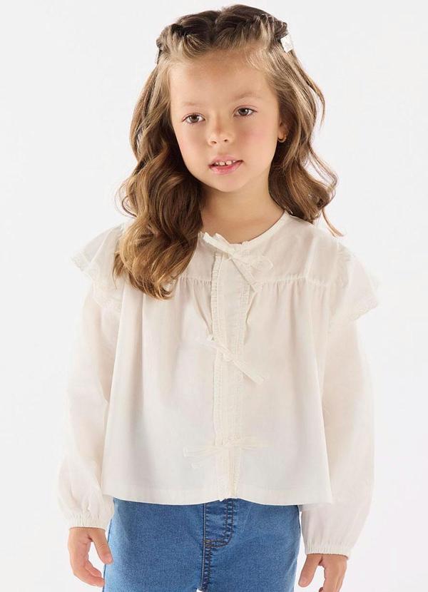 Bata Menina em Tricoline Bege
