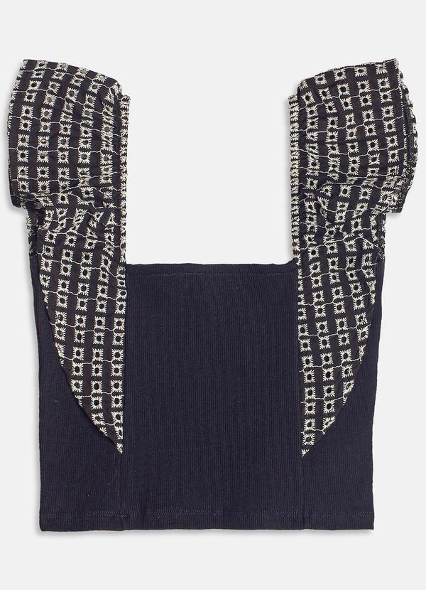 Vista 2 Top de Laise Preto I Am I Am