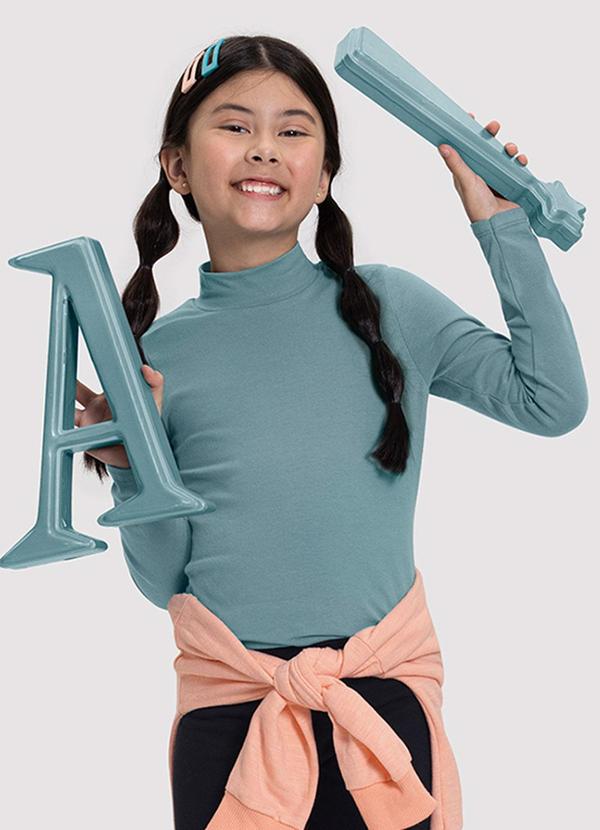 Blusa Básica com Gola Alta Verde