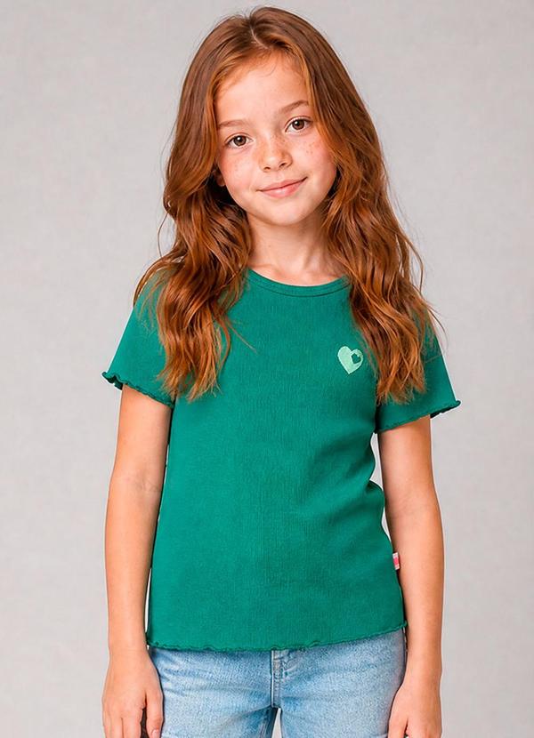 Blusa Canelada com Bordado de Coração Verde
