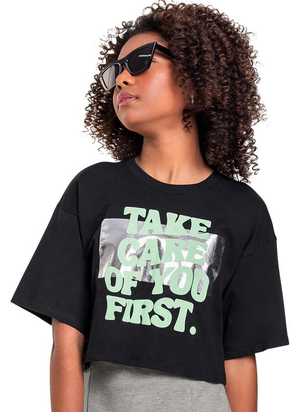 Blusa Cropped em Meia Malha Juvenil Preto