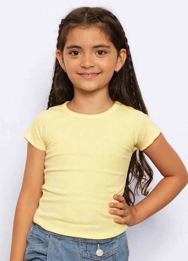 Camiseta Infantil Canelada Manga Curta Amarela