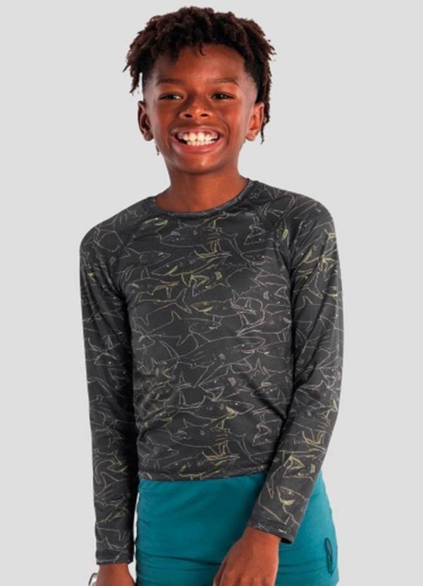 Camiseta Infantil Menino em Malha Uv Verde