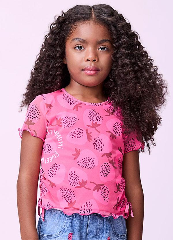 Blusa de Tule com Maxi Morangos Rosa