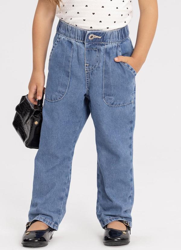 Calça Mom Jeans com Bolsos e Elástico Azul