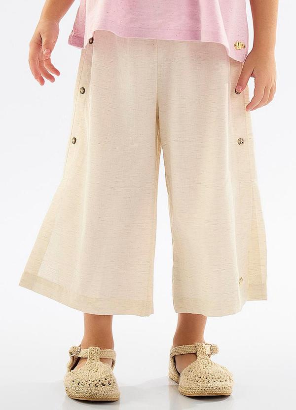 Calça Pantacourt em Viscose e Linho Bege