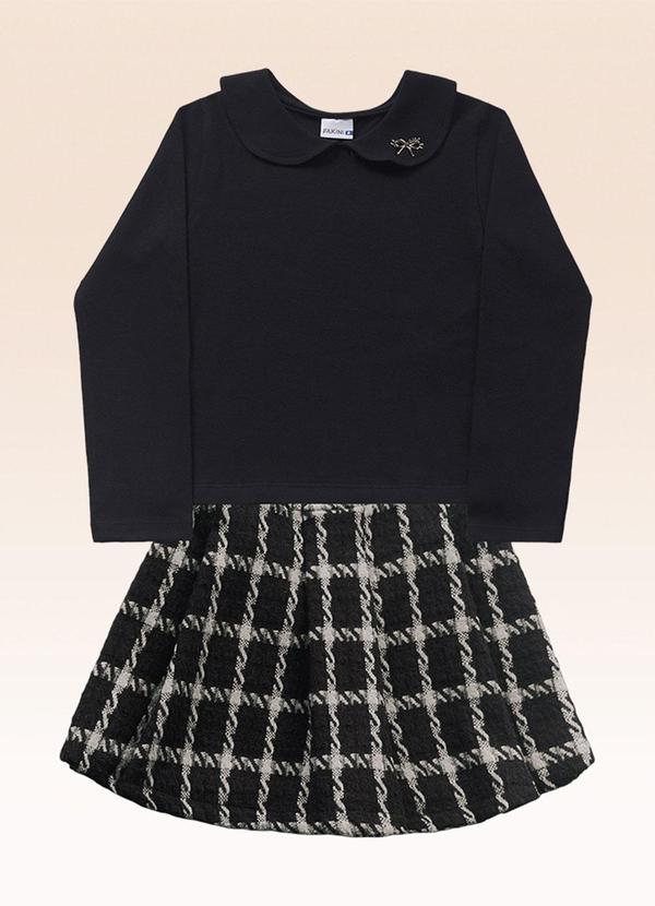 Conjunto Blusa Manga Longa e Shorts Saia Preto