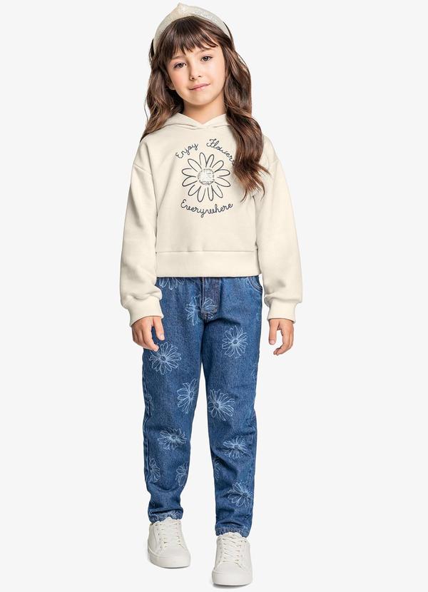 Conjunto Blusão com Calça Jeans Bege