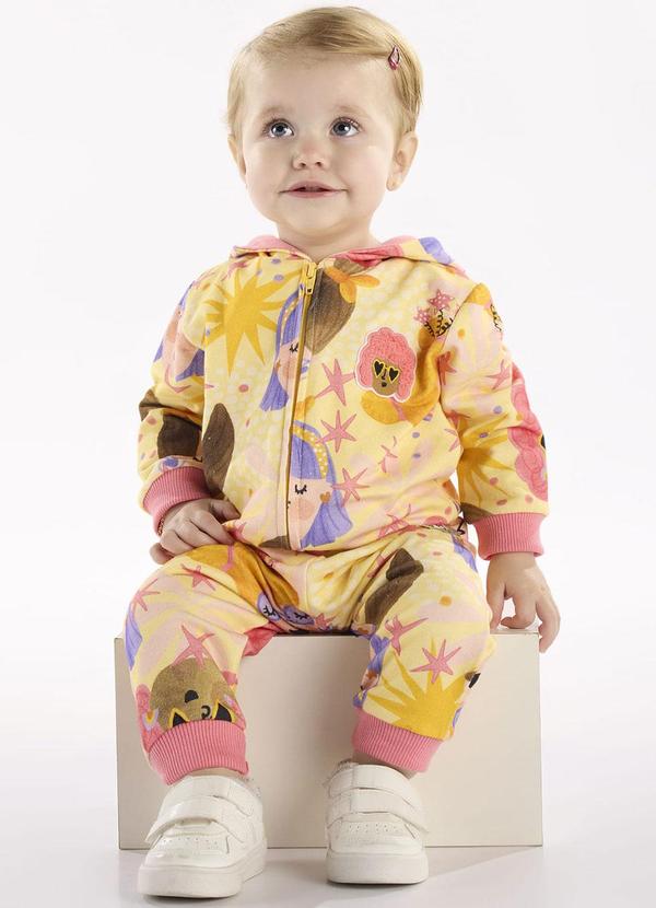 Conjunto com Jaqueta e Calça Amarelo