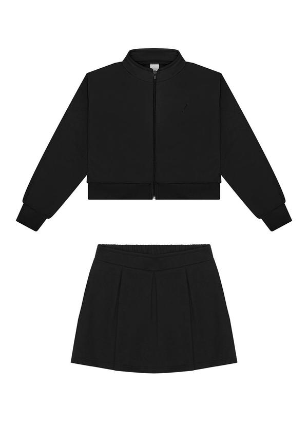 Conjunto em Moletom com Saia e Jaqueta Preto