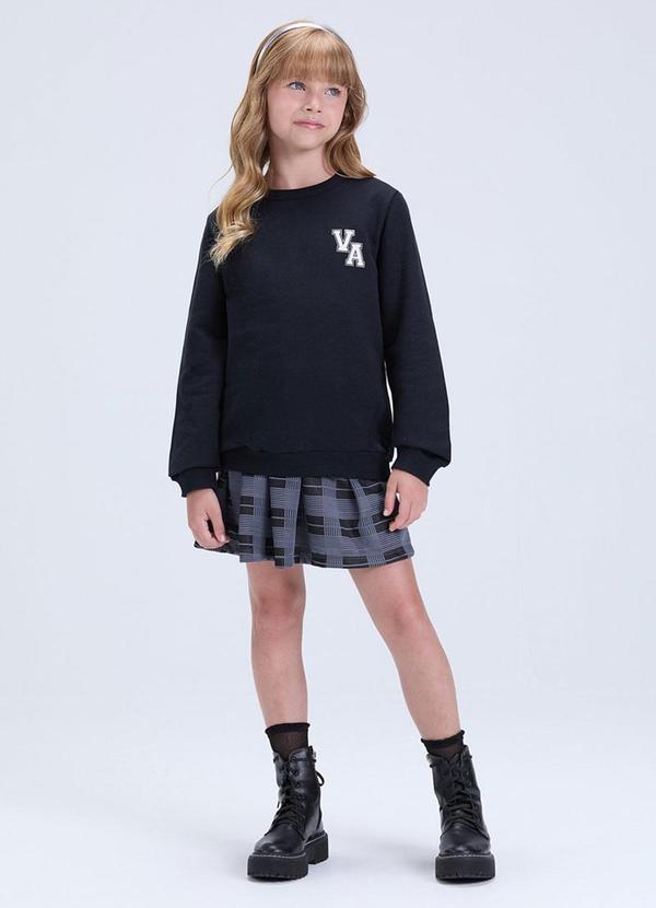 Conjunto Feminino de Colegial com Saia Preto