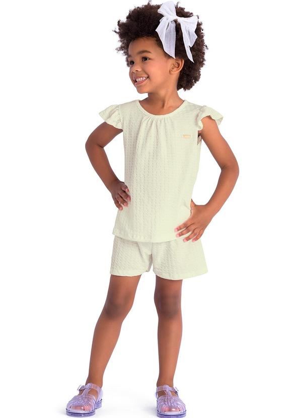 Conjunto Bata com Plaquinha e Short Bege