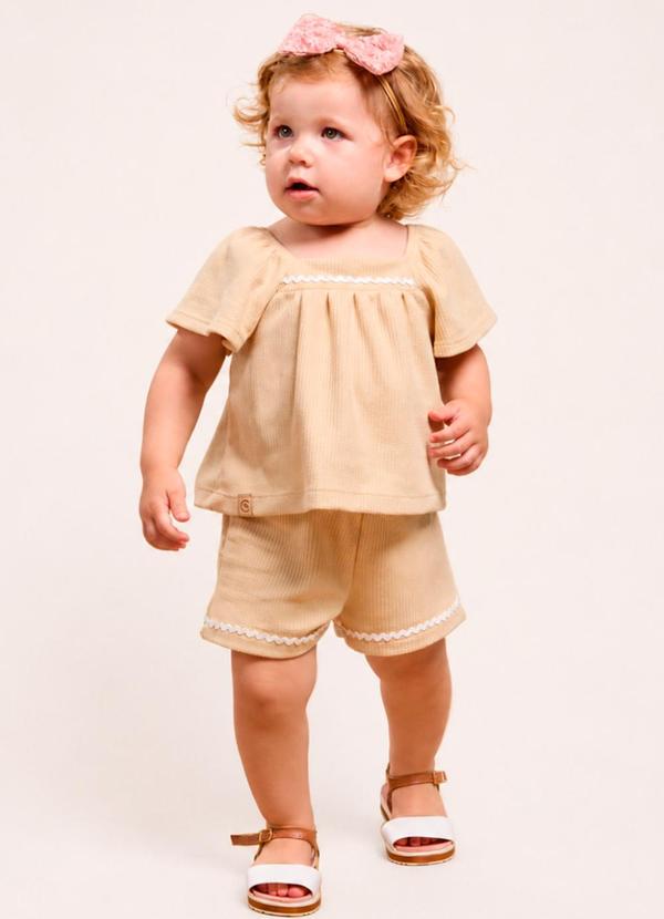 Conjunto Bebê Menina Verão Batinha e Shorts Tricot
