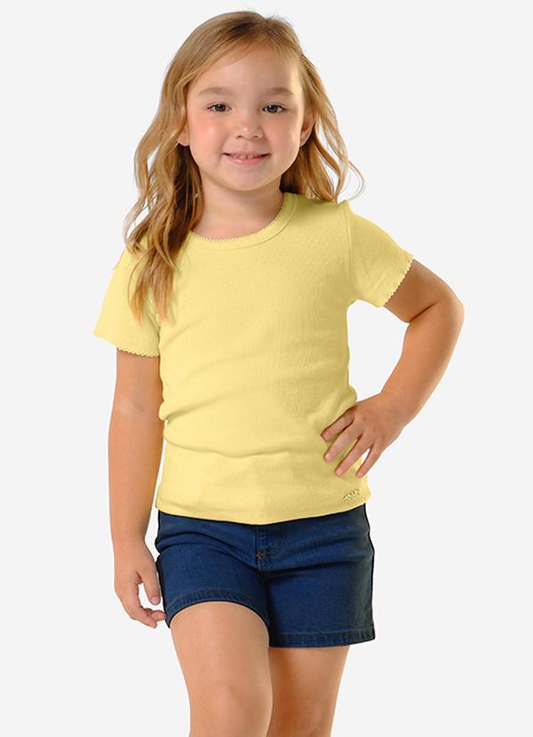 Conjunto Blusa com Shorts Amarelo