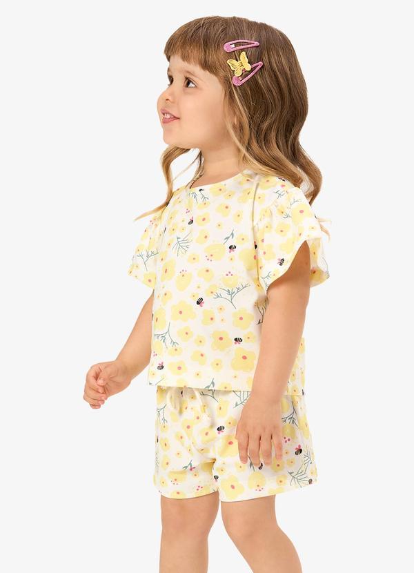 Conjunto Blusa com Shorts Infantil Bege