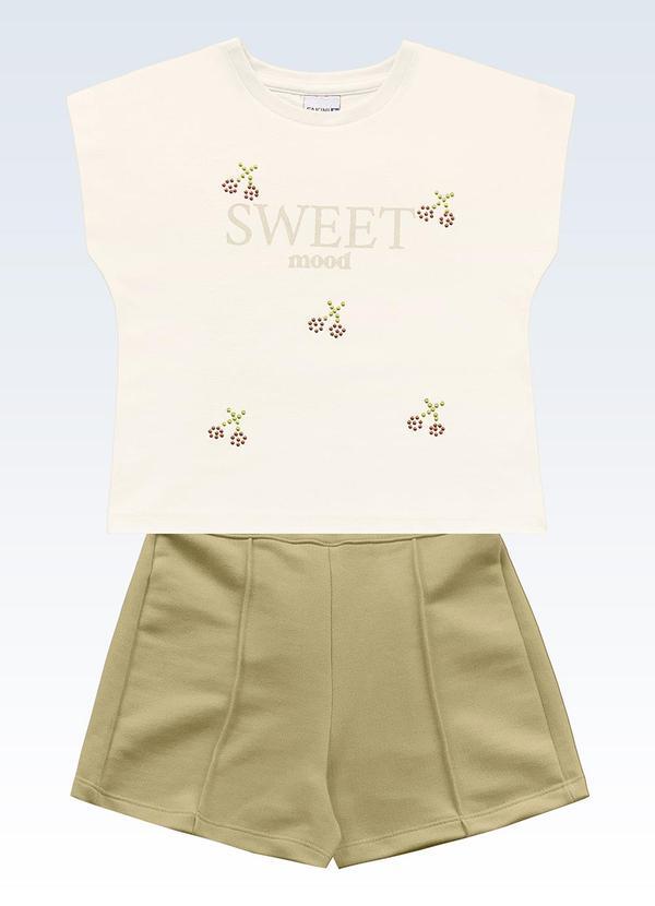 Conjunto Blusa e Shorts Bege