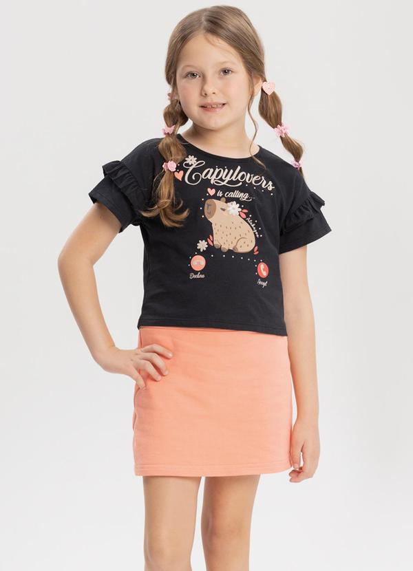 Conjunto com Blusa de e Shorts Saia Preto