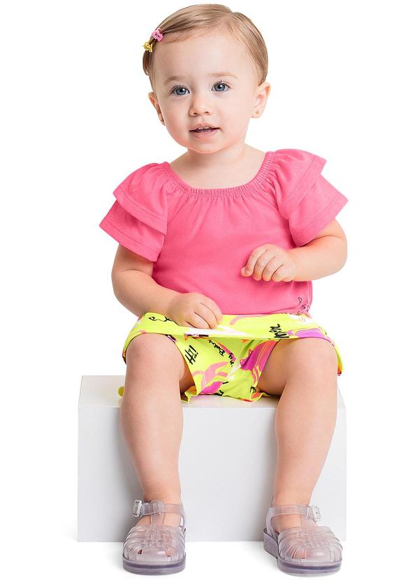 Conjunto com Blusa e Saia para Bebê Rosa