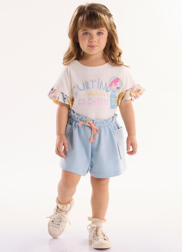 Conjunto com Blusa e Short Bege