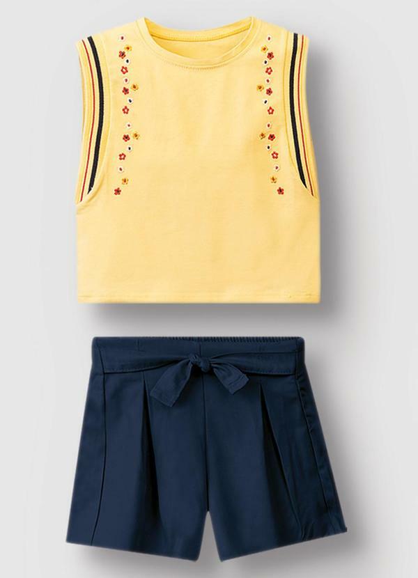 Conjunto com Bordado Floral Menina Amarelo