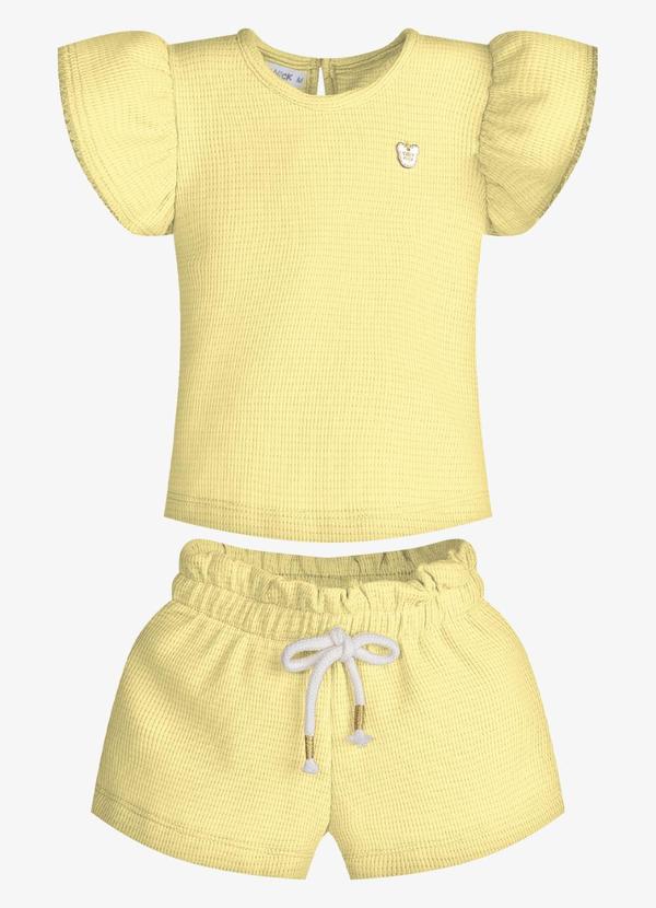 Conjunto Feminino Blusa com Shorts Amarelo