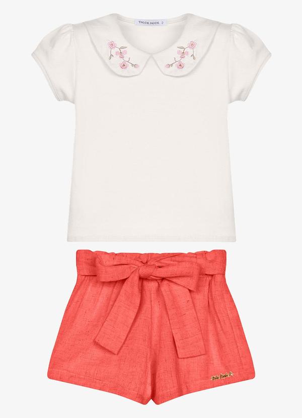 Conjunto Feminino Blusa com Shorts Bege