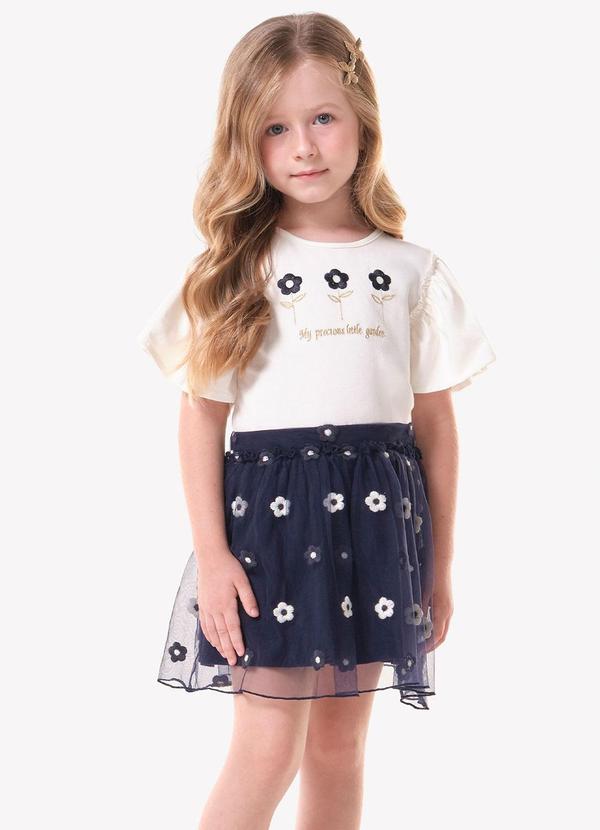 Conjunto Infantil Blusa com Saia Bege