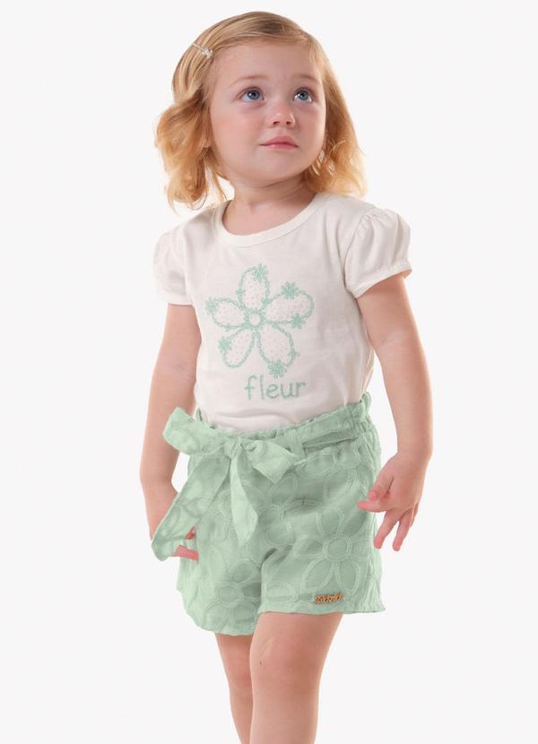 Conjunto Infantil Blusa com Shorts Bege