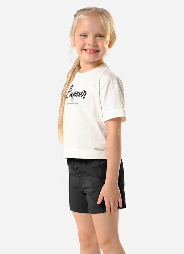 Conjunto Infantil Blusa com Shorts Bege
