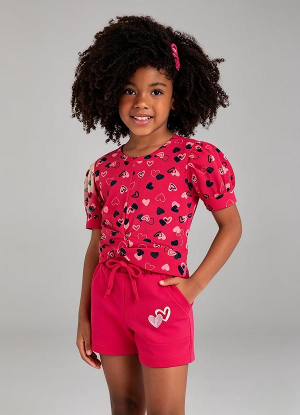 Conjunto Infantil Blusa e Shorts Coração Rosa
