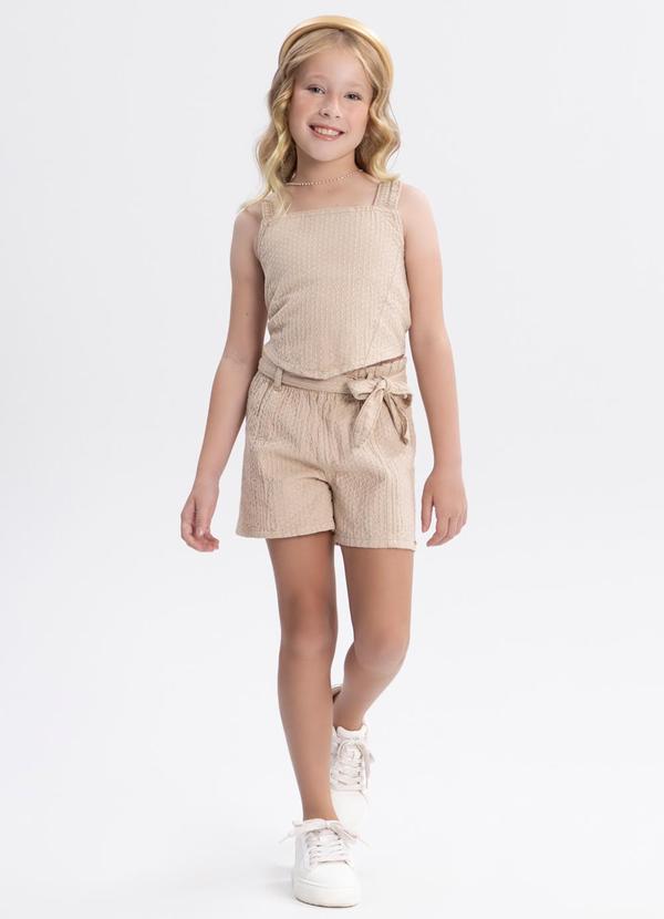 Vista 2 Conjunto Sarja Menina com Blusa e Shorts Bege Alakazoo Alakazoo