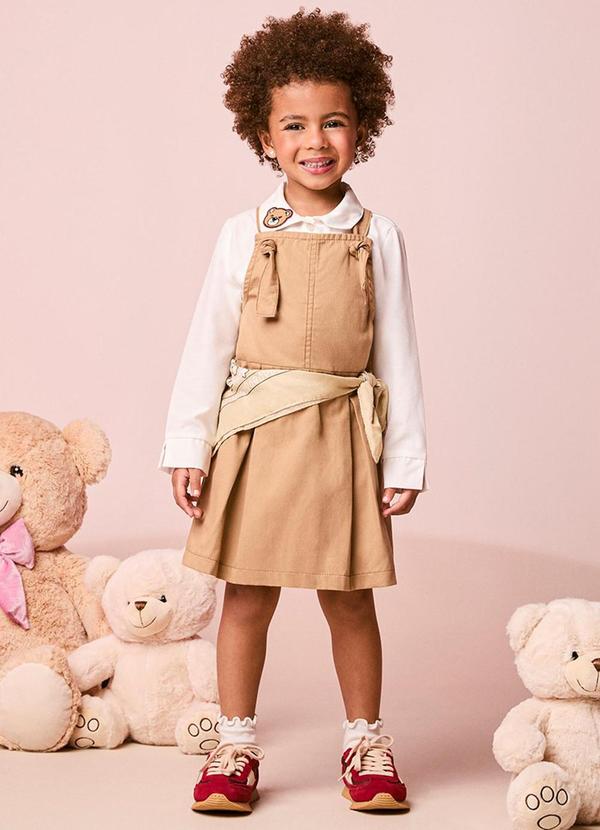 Salopete Infantil Menina de Sarja Caramelo