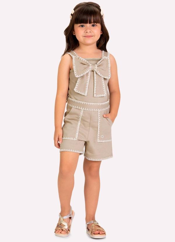 Macaquinho Infantil Menina com Ponto Concha Bege