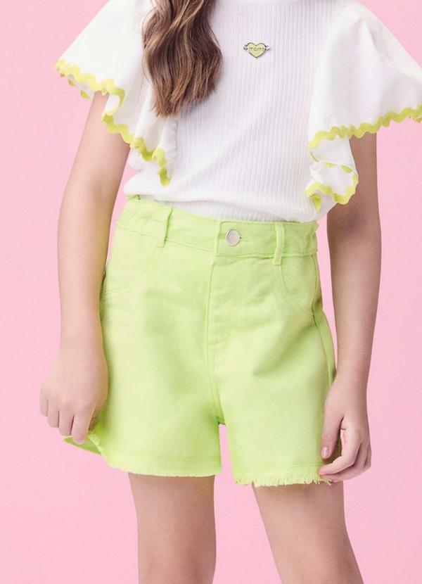 Short de Sarja Verde Melon Desfiado