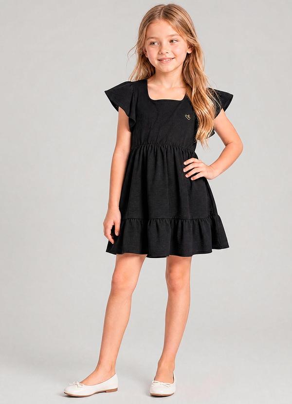 Vestido com Babados e Mangas Amplas Preto