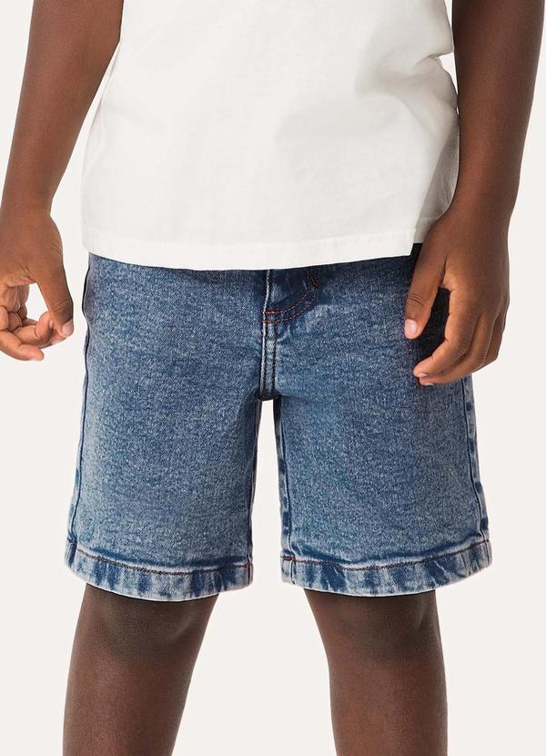 Vista 2 Bermuda Comfort Jeans com Cinto Azul Carinhoso Carinhoso