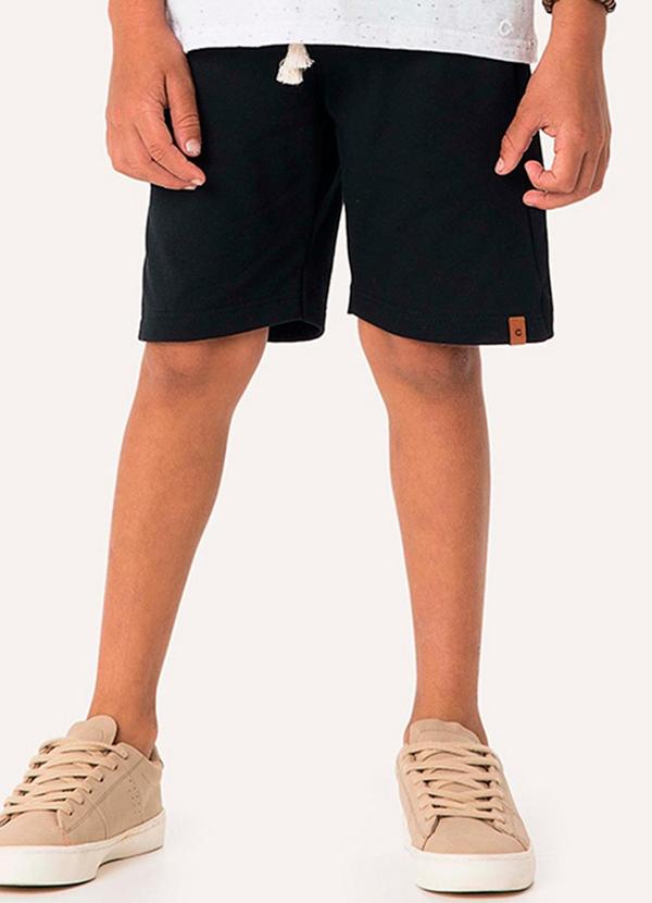 Vista 2 Bermuda Comfort Piquet Preto Carinhoso Carinhoso