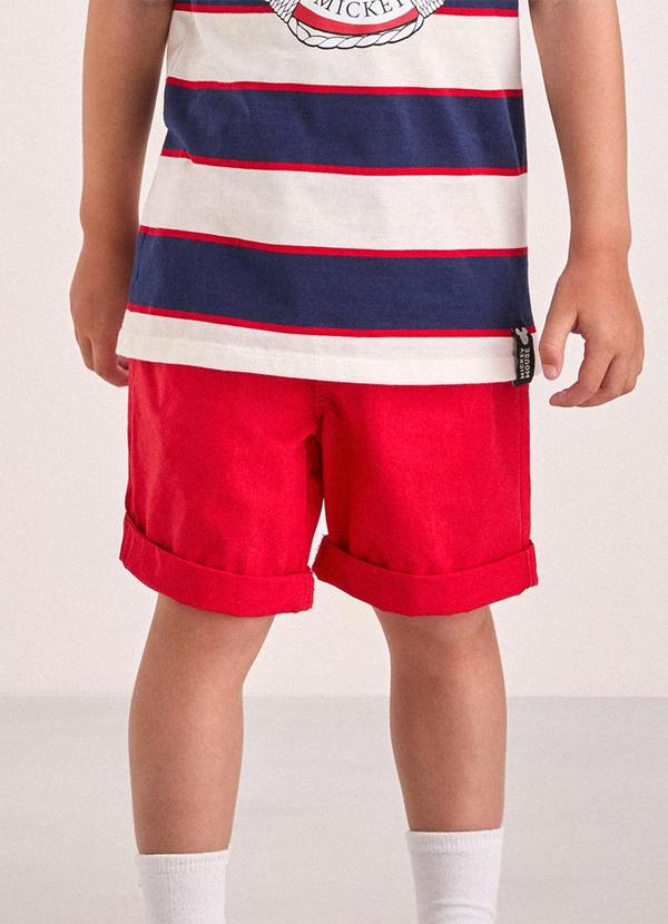 Bermuda de Sarja Vermelha Vermelho