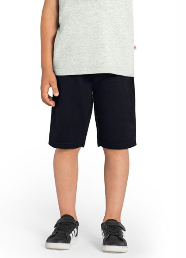 Bermuda Infantil Menino em Moletinho Preto