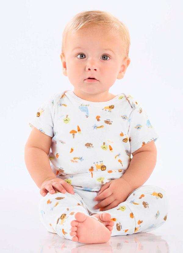 Vista 2 Calça para Bebê Menino em Suedine Branco Up Baby Up Baby