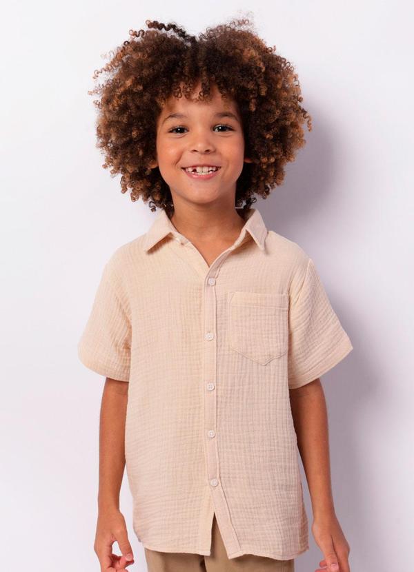 Camisa Infantil Manga Curta Texturizado Bege