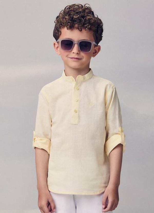 Camisa a com Martingale Amarelo
